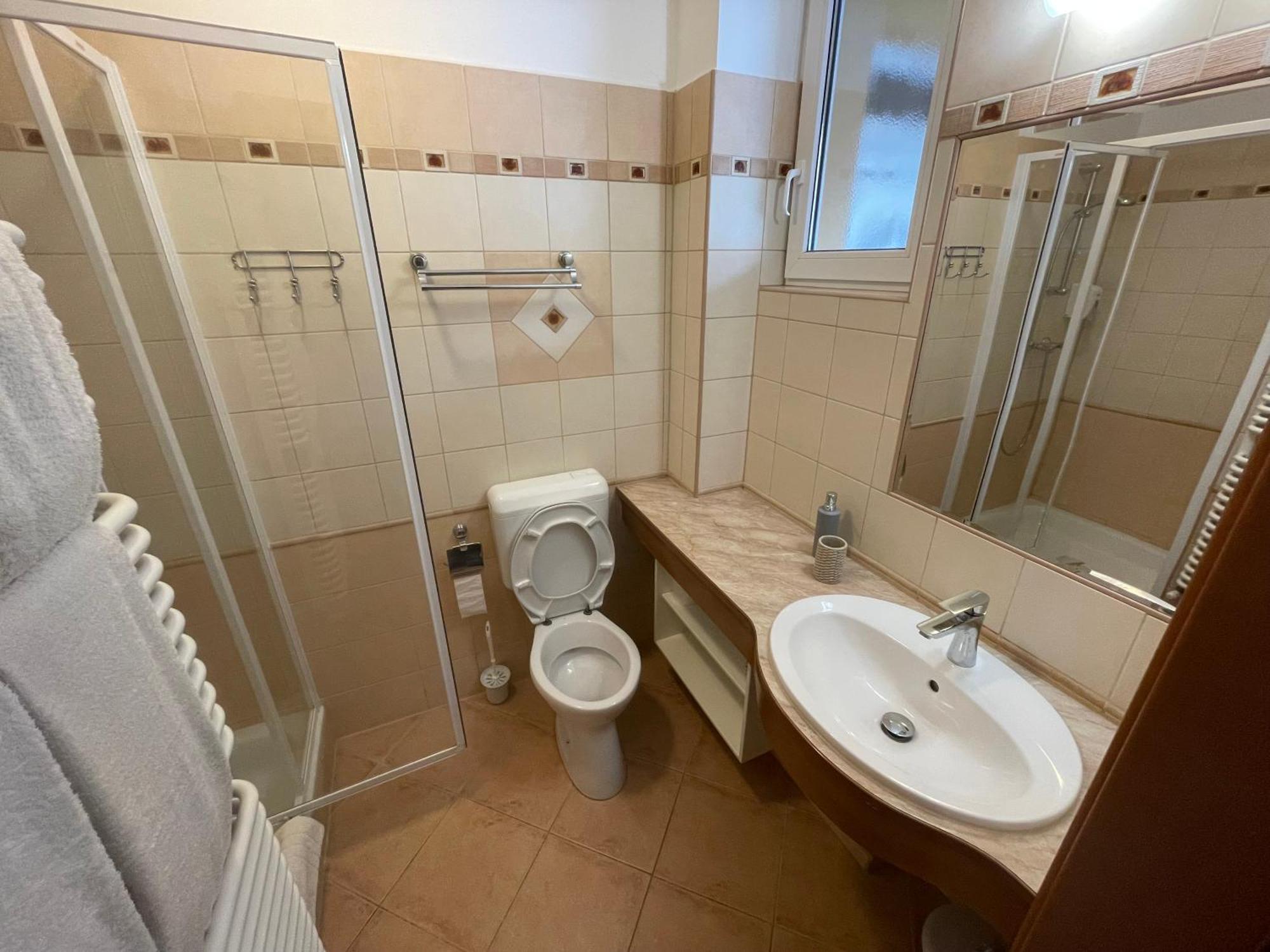 Hévíz Garda Wellness Apartmanhaz الغرفة الصورة
